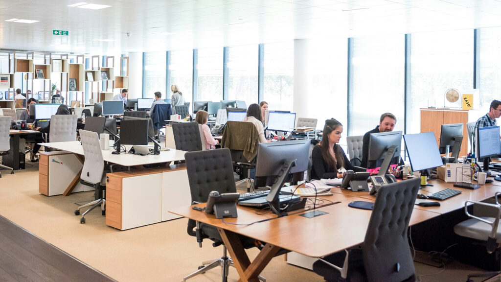 Foto Como se preparar para as tendências que moldarão o ambiente corporativo em 2025?