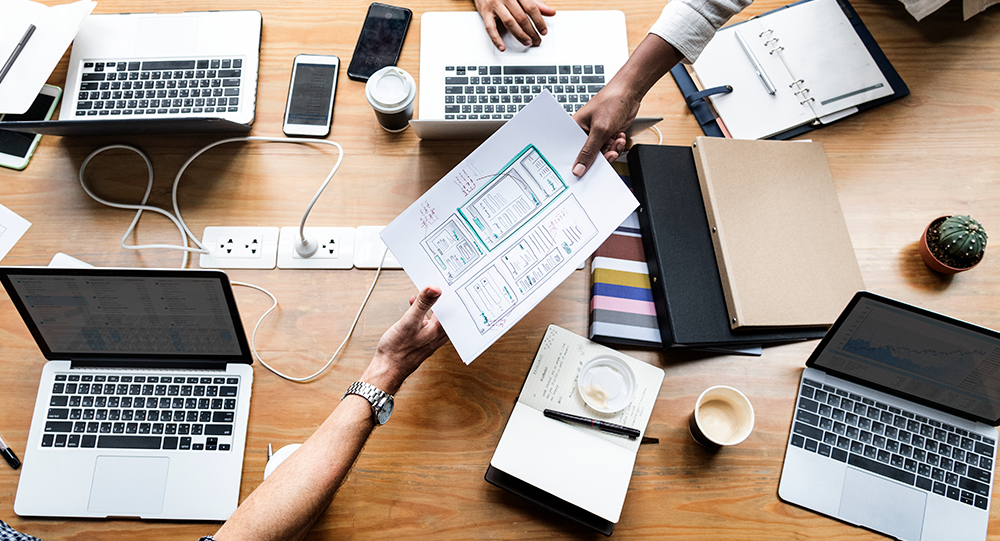 Foto Governança em Inteligência Artificial e Desafios Regulatórios.